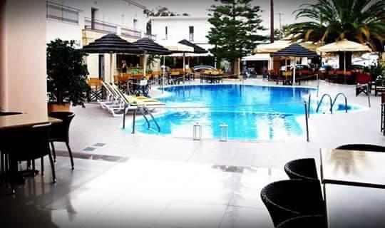 Oasis Hotel Скала Екстериор снимка